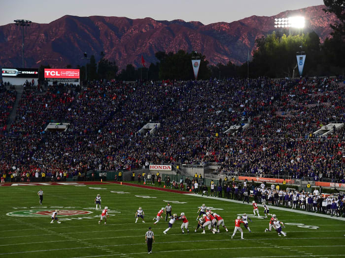 View of the Mountains in the background of the Rose Bowl